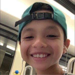 Meet your Posher, Đức dự